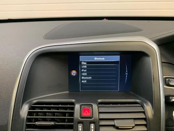 Volvo XC60 2.0 D4 R-Design Nav Auto Euro 6 (s/s) 5dr