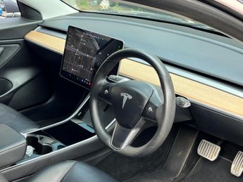 Tesla Model 3 (Dual Motor) Long Range Auto 4WDE 4dr