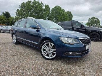 Skoda Superb 2.0 TDI Elegance DSG Euro 5 (s/s) 5dr