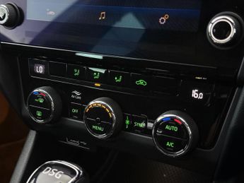 Skoda Octavia 2.0 TSI vRS DSG Euro 6 (s/s) 5dr