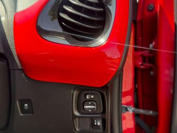 Toyota AYGO 1.0 VVT-i x-pression x-shift Euro 6 5dr