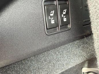 Lexus RX L 3.5 450h L V6 Premier SUV 5dr Petrol Hybrid CVT 4WD Euro 6 (s/s)