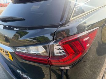 Lexus RX L 3.5 450h L V6 Premier SUV 5dr Petrol Hybrid CVT 4WD Euro 6 (s/s)