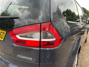 Ford Galaxy 2.0T EcoBoost Titanium Powershift Euro 5 5dr