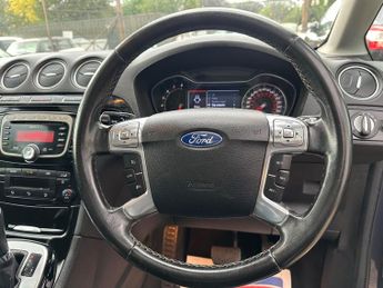 Ford Galaxy 2.0T EcoBoost Titanium Powershift Euro 5 5dr