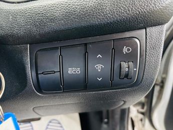 Kia Ceed 1.6 CRDi 2 Auto Euro 5 5dr