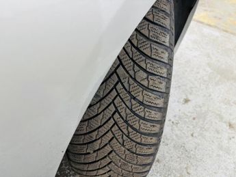 Kia Ceed 1.6 CRDi 2 Auto Euro 5 5dr