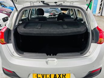 Kia Ceed 1.6 CRDi 2 Auto Euro 5 5dr
