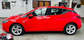 Vauxhall Astra 1.4i Turbo SRi Nav Auto Euro 6 (s/s) 5dr