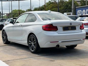 BMW 2 Series 1.5 218i Sport Auto Euro 6 (s/s) 2dr