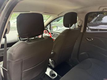 Renault Clio 1.5 dCi Dynamique S MediaNav Euro 5 (s/s) 5dr