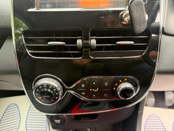 Renault Clio 1.5 dCi Dynamique S MediaNav Euro 5 (s/s) 5dr