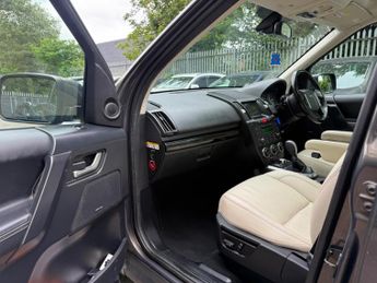 Land Rover Freelander 2 2.2 SD4 HSE CommandShift 4WD Euro 5 5dr