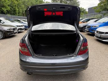 Mercedes-Benz C Class 1.6 C180K BlueEfficiency Sport Auto Euro 4 4dr
