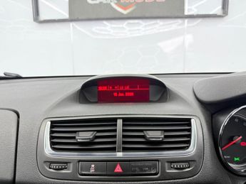 Vauxhall Mokka 1.6i Exclusiv 2WD Euro 6 (s/s) 5dr