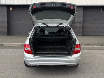 Mercedes-Benz C Class 2.1 C220 CDI Executive SE G-Tronic+ Euro 5 (s/s) 5dr