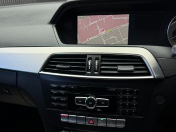 Mercedes-Benz C Class 2.1 C220 CDI AMG Sport Edition G-Tronic+ Euro 5 (s/s) 5dr