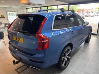 Volvo XC90 2.0 D5 PowerPulse R-Design Pro Auto 4WD Euro 6 (s/s) 5dr