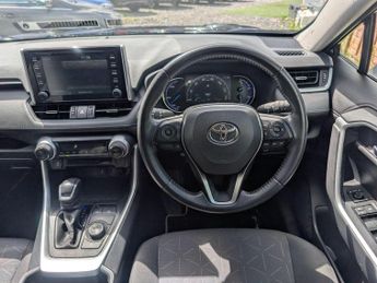 Toyota RAV4 2.5 VVT-h Design CVT 4WD Euro 6 (s/s) 5dr