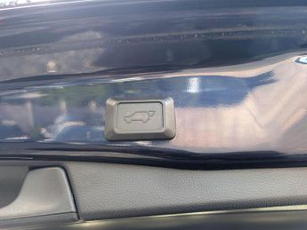 Toyota RAV4 2.5 VVT-h Design CVT 4WD Euro 6 (s/s) 5dr