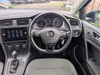 Volkswagen Golf 1.4 TSI SE Nav DSG Euro 6 (s/s) 5dr