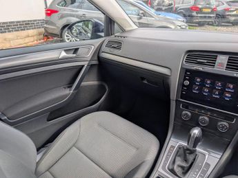 Volkswagen Golf 1.4 TSI SE Nav DSG Euro 6 (s/s) 5dr
