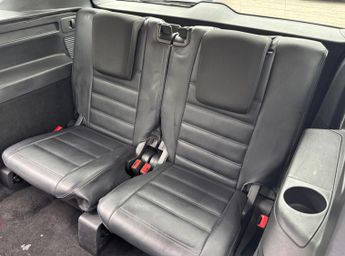 Volkswagen Touran 2.0 TDI BlueMotion Tech SE DSG Euro 6 (s/s) 5dr