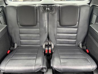 Volkswagen Touran 2.0 TDI BlueMotion Tech SE DSG Euro 6 (s/s) 5dr