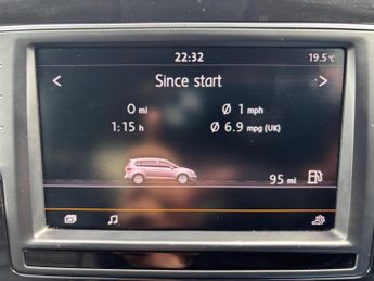 Volkswagen Touran 2.0 TDI BlueMotion Tech SE DSG Euro 6 (s/s) 5dr