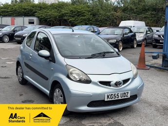 Toyota AYGO 1.0 VVT-i + MultiMode Euro 4 3dr