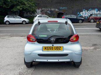 Toyota AYGO 1.0 VVT-i + MultiMode Euro 4 3dr