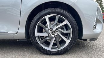 Toyota Yaris 1.5 VVT-h Y20 E-CVT Euro 6 (s/s) 5dr