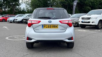 Toyota Yaris 1.5 VVT-h Y20 E-CVT Euro 6 (s/s) 5dr