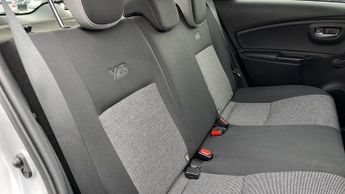 Toyota Yaris 1.5 VVT-h Y20 E-CVT Euro 6 (s/s) 5dr
