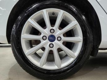 Ford Fiesta 1.0T EcoBoost Titanium Auto Euro 6 (s/s) 5dr