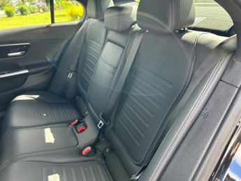 Mercedes-Benz C Class 2.0 C220dh MHEV AMG Line G-Tronic+ Euro 6 (s/s) 4dr