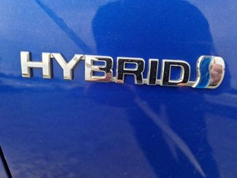 Toyota Yaris 1.5 VVT-h Icon Tech E-CVT Euro 6 (s/s) 5dr