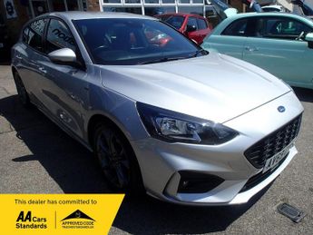 Ford Focus 1.0T EcoBoost ST-Line Euro 6 (s/s) 5dr