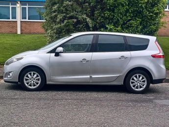 Renault Grand Scenic 1.5 dCi Privilege TomTom Euro 4 5dr