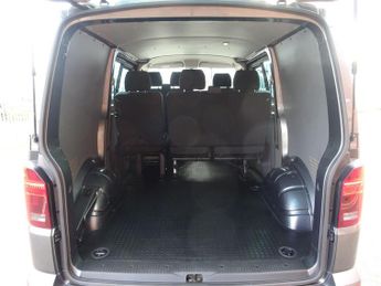 Volkswagen Transporter 2.0 BiTDI T32 Highline Kombi DSG FWD SWB Euro 6 (s/s) 5dr