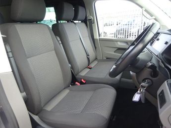 Volkswagen Transporter 2.0 BiTDI T32 Highline Kombi DSG FWD SWB Euro 6 (s/s) 5dr