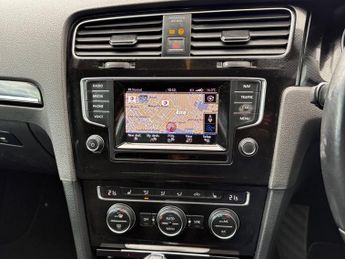 Volkswagen Golf 2.0 TSI BlueMotion Tech GTI Performance DSG Euro 6 (s/s) 3dr
