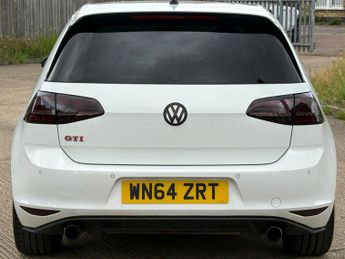 Volkswagen Golf 2.0 TSI BlueMotion Tech GTI Performance DSG Euro 6 (s/s) 3dr