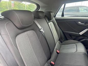 Audi Q2 1.5 TFSI CoD 35 Sport SUV 5dr Petrol S Tronic Euro 6 (s/s) (150 