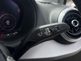 Audi Q2 1.5 TFSI CoD 35 Sport SUV 5dr Petrol S Tronic Euro 6 (s/s) (150 
