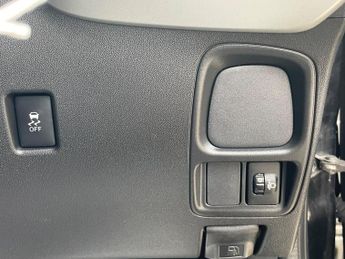 Peugeot 108 1.0 Active Euro 6 5dr