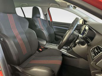 Renault Megane 1.6 E-TECH 9.8kWh RS Line Sport Tourer Auto Euro 6 (s/s) 5dr