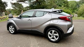 Toyota C-HR 1.8 VVT-h Icon CVT Euro 6 (s/s) 5dr