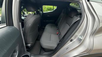 Toyota C-HR 1.8 VVT-h Icon CVT Euro 6 (s/s) 5dr
