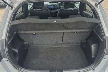 Toyota Yaris 1.5 Hybrid Excel 5dr CVT